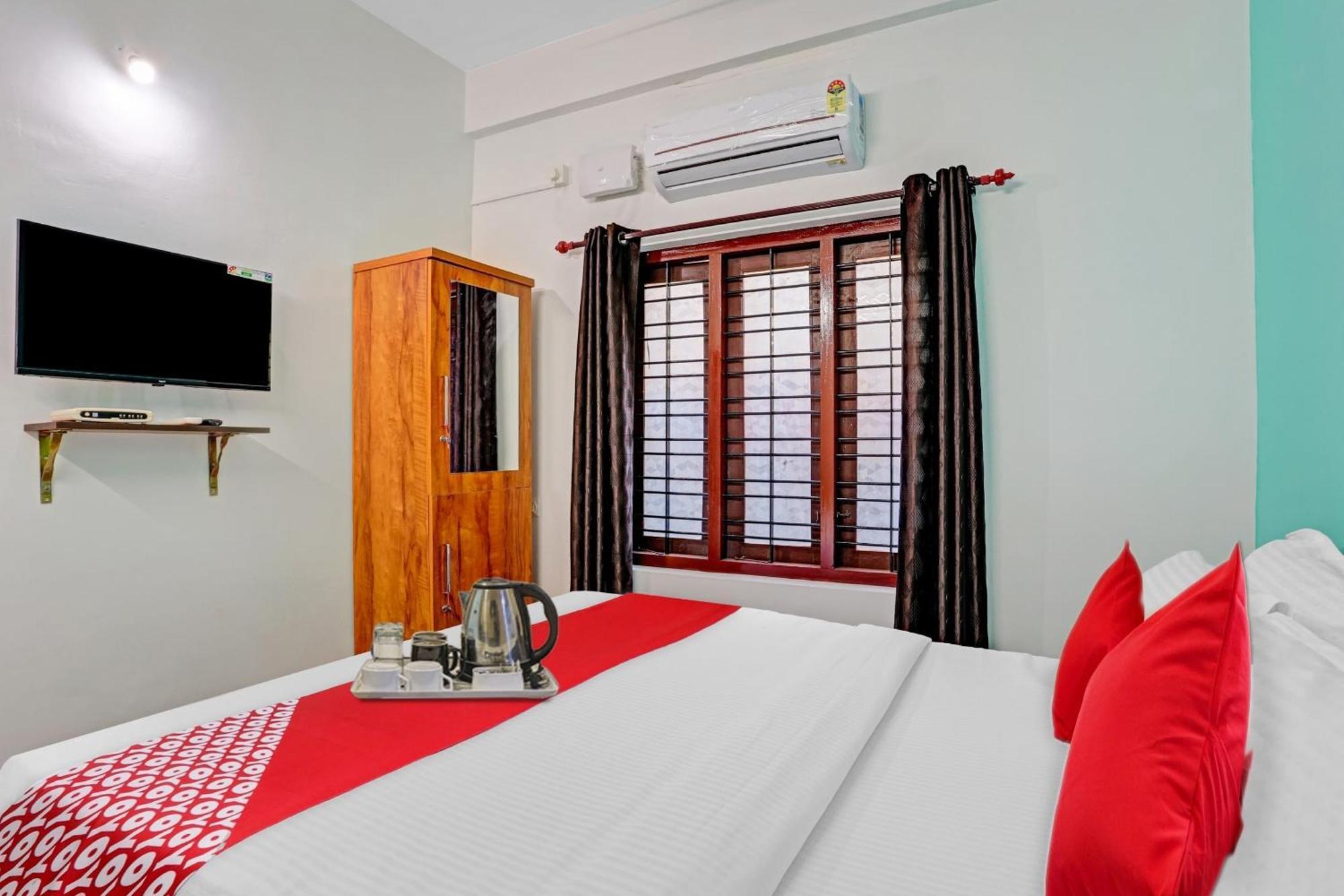 Super Hotel O Bevis Kazhakuttam Εξωτερικό φωτογραφία